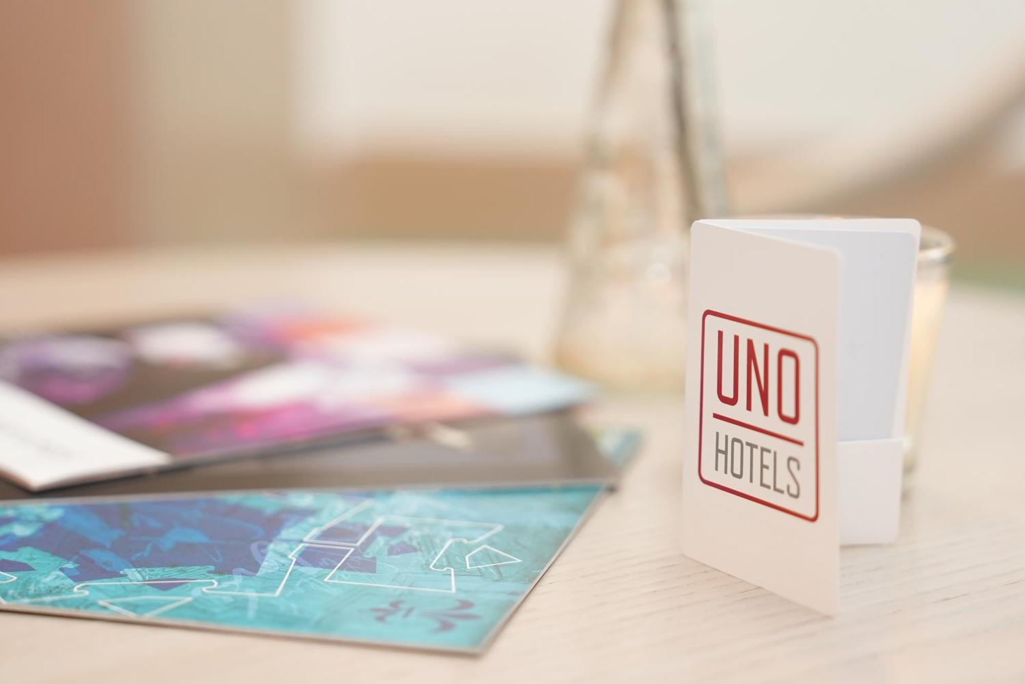 Uno Hotel Posthof ซาร์ลุย ภายนอก รูปภาพ